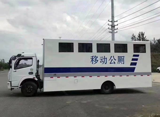 挪动茅厕吃瓜91 重汽汕德卡/金旅大巴底盘改装